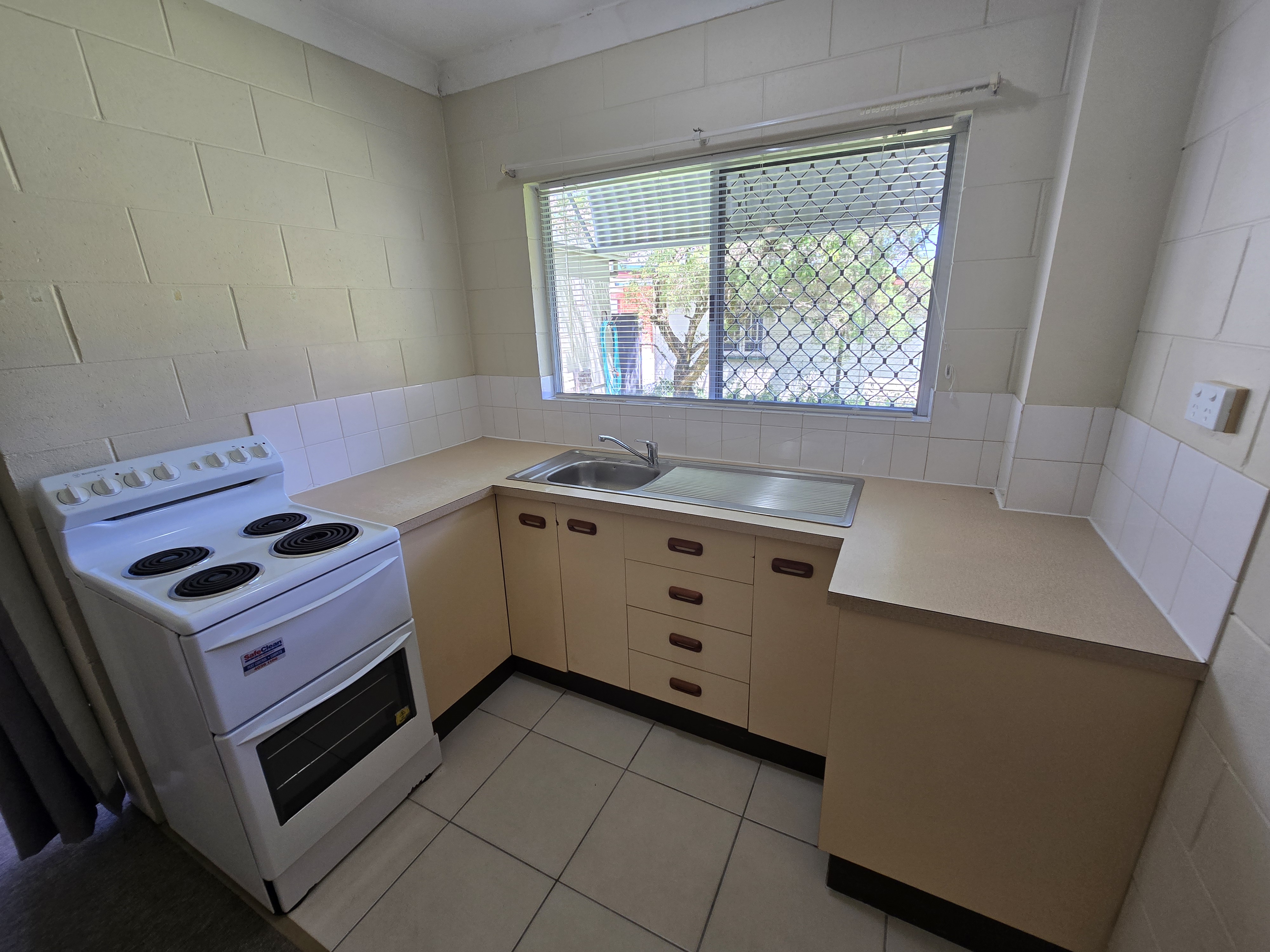 KIDSTON COURT UNIT 5 14 KIDSTON ST, BUNGALOW QLD 4870, 0 habitaciones, 0 baños, Unit