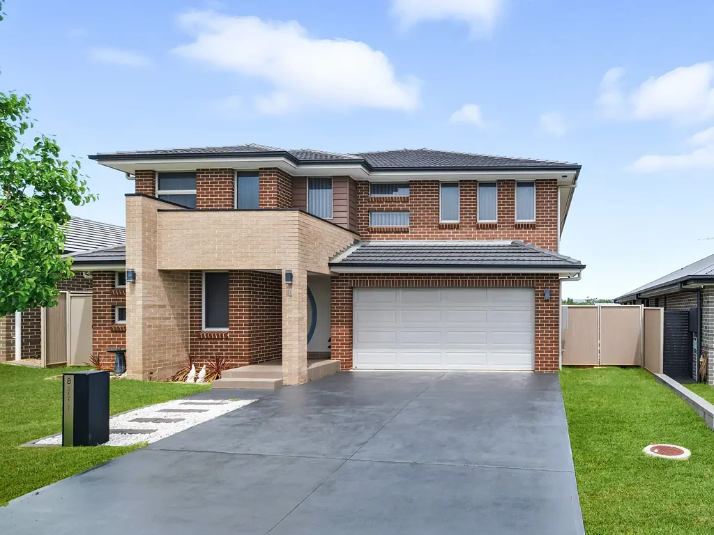 8 Owens Street, Spring Farm, NSW 2570