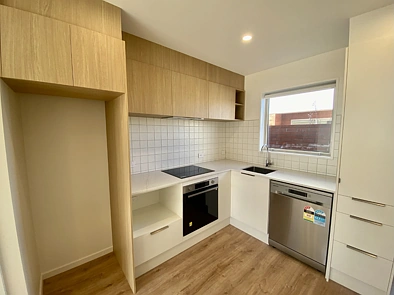 Modern 2-Bedroom Townhouse in Speydon