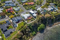 44 Flinders Esplanade, Taroona