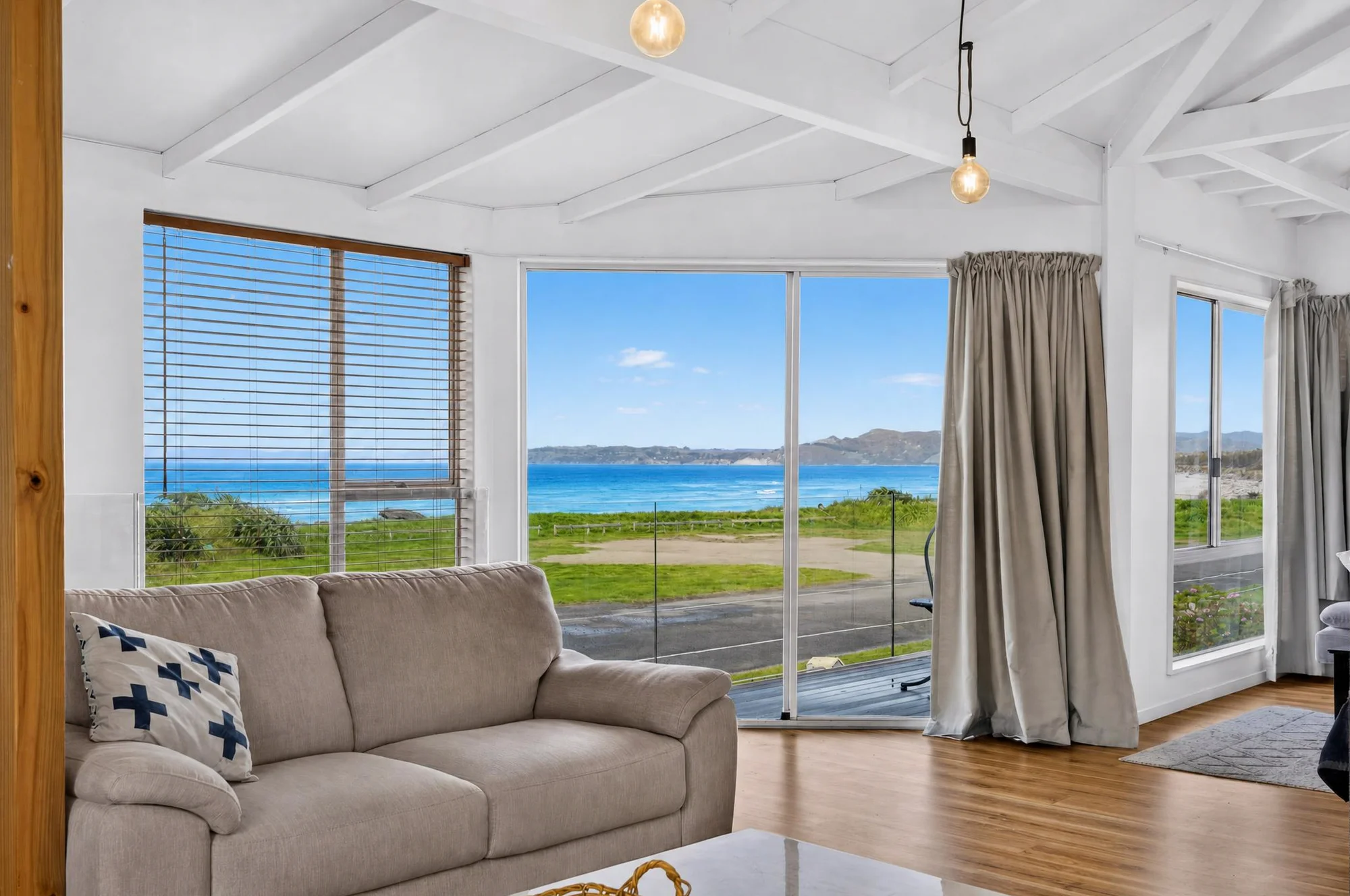 Mahia 3Habitaciones Waterfront Bach, Make It Yours