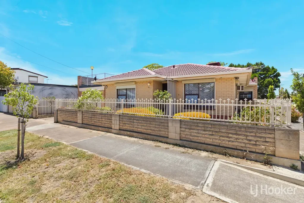 12 Gray Terrace, Rosewater, SA 5013