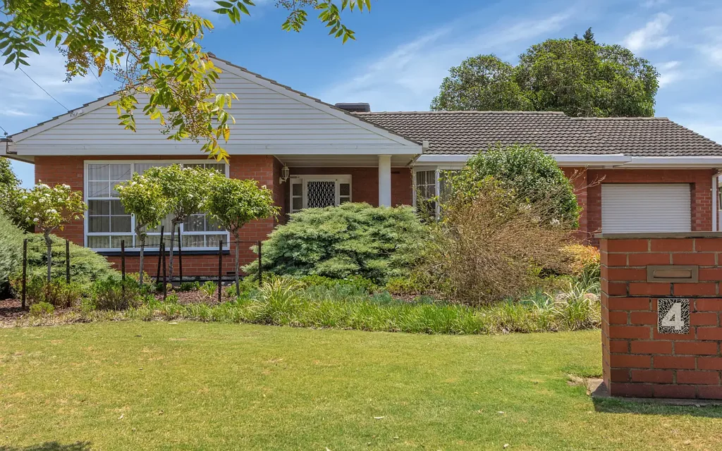 4 McMahon Place, Seaton, SA 5023