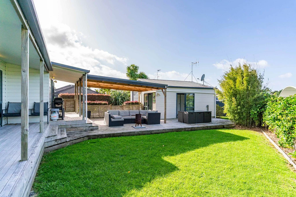 Mangawhai 4Moenga Village Living at its best