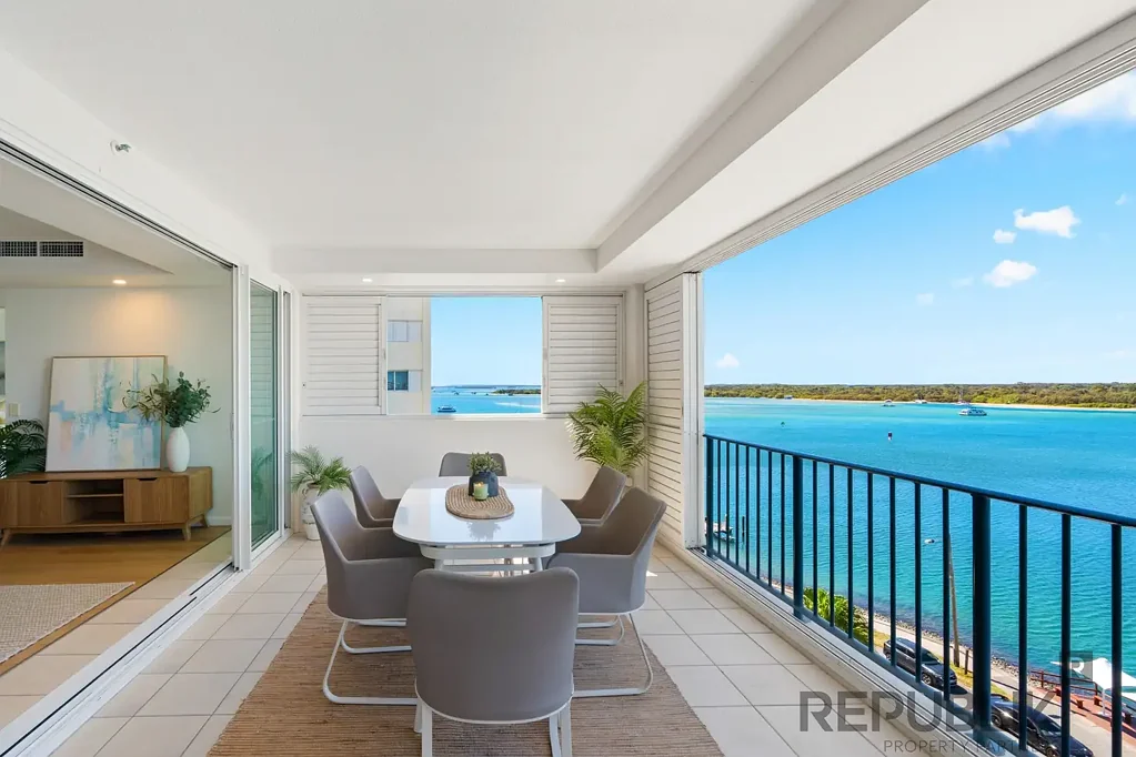30/326 Marine Parade, Labrador, QLD 4215