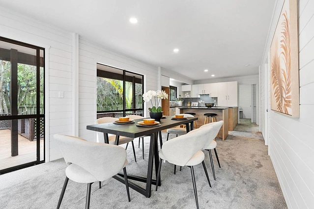10 Outlook Road, Greenhithe, North Shore City