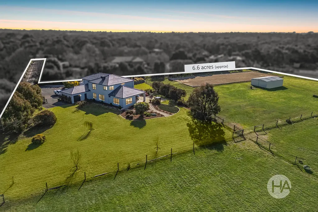 Bittern 5ਬੈੱਡਰੂਮ Prestigious Equestrian Estate With Modern Luxury