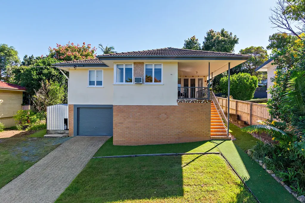 16 Gordon Road, Ferny Hills, QLD 4055