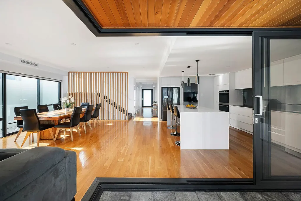 Mount Hawthorn 4कमरा A home where everyone gets their own space, and then some.