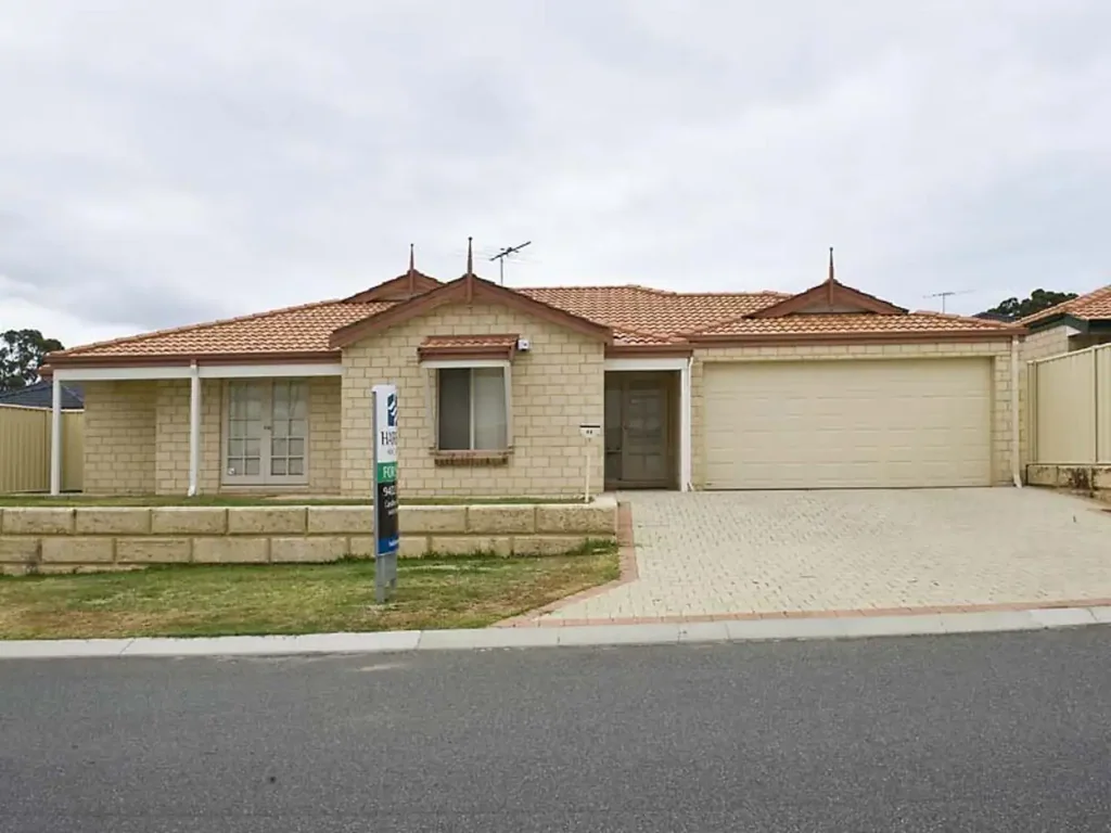?? Spacious 3x2 Family Home for Rent!