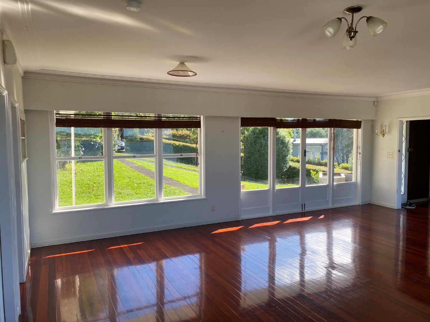 7 Lilac Grove, Hillsborough, Auckland, 4 rūma, 3 rūma horoi