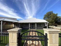 3 Beaufort  Street, Katanning