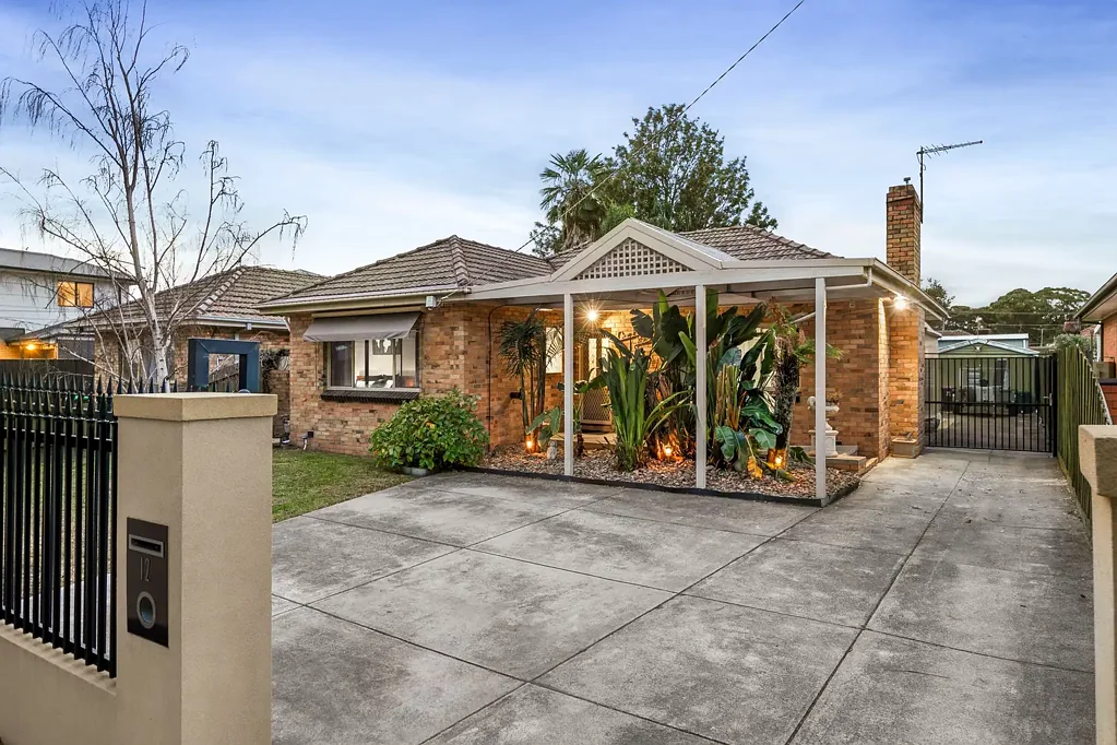 12 Hilton Street, Hadfield, VIC 3046