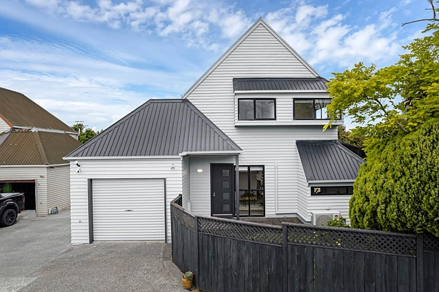 1/8 Priestley Drive, Bucklands Beach, Manukau City