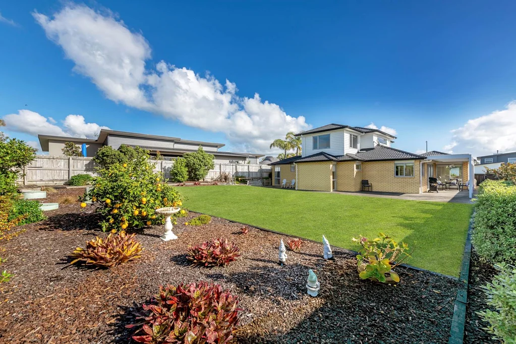 29 Defender Crescent, Beachlands, Manukau City, Auckland