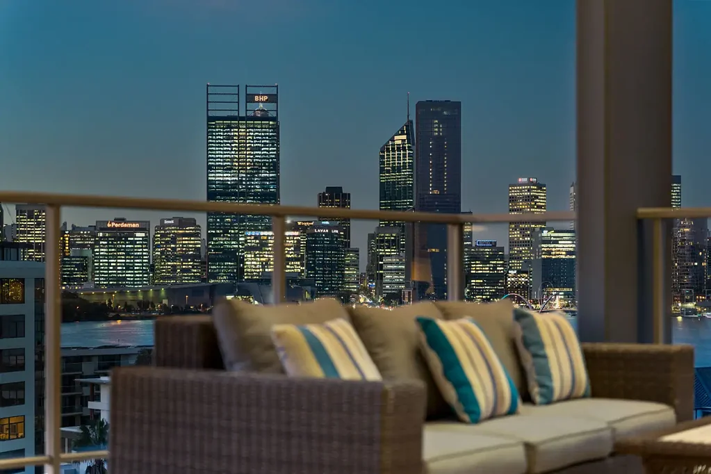 South Perth 3 Bedroom Sapphire - A Penthouse Without Equal