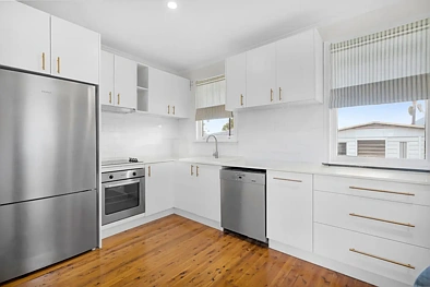 16 & 16A James Ave, Lurnea, NSW 2170, 5 Bedrooms, 2 Bathrooms, House