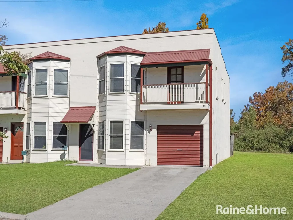 Bathurst 3房  CONVENIENT CBD-FRINGE LIVING WITH LOW-MAINTENANCE APPEAL
