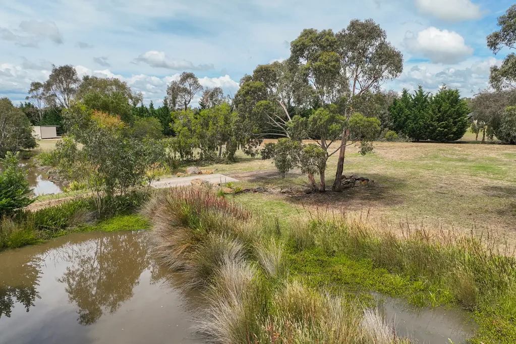 Riddells Creek Rare 9500m2 (Approx.) Land in Top Location