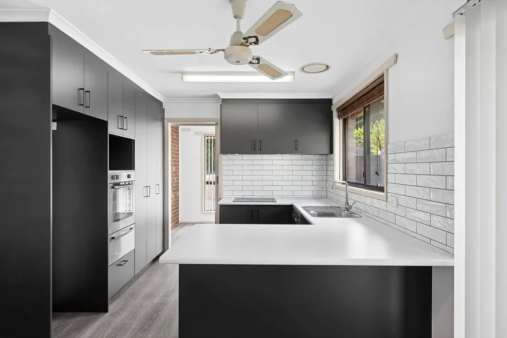 4 Camp Street, Clunes, VIC 3370