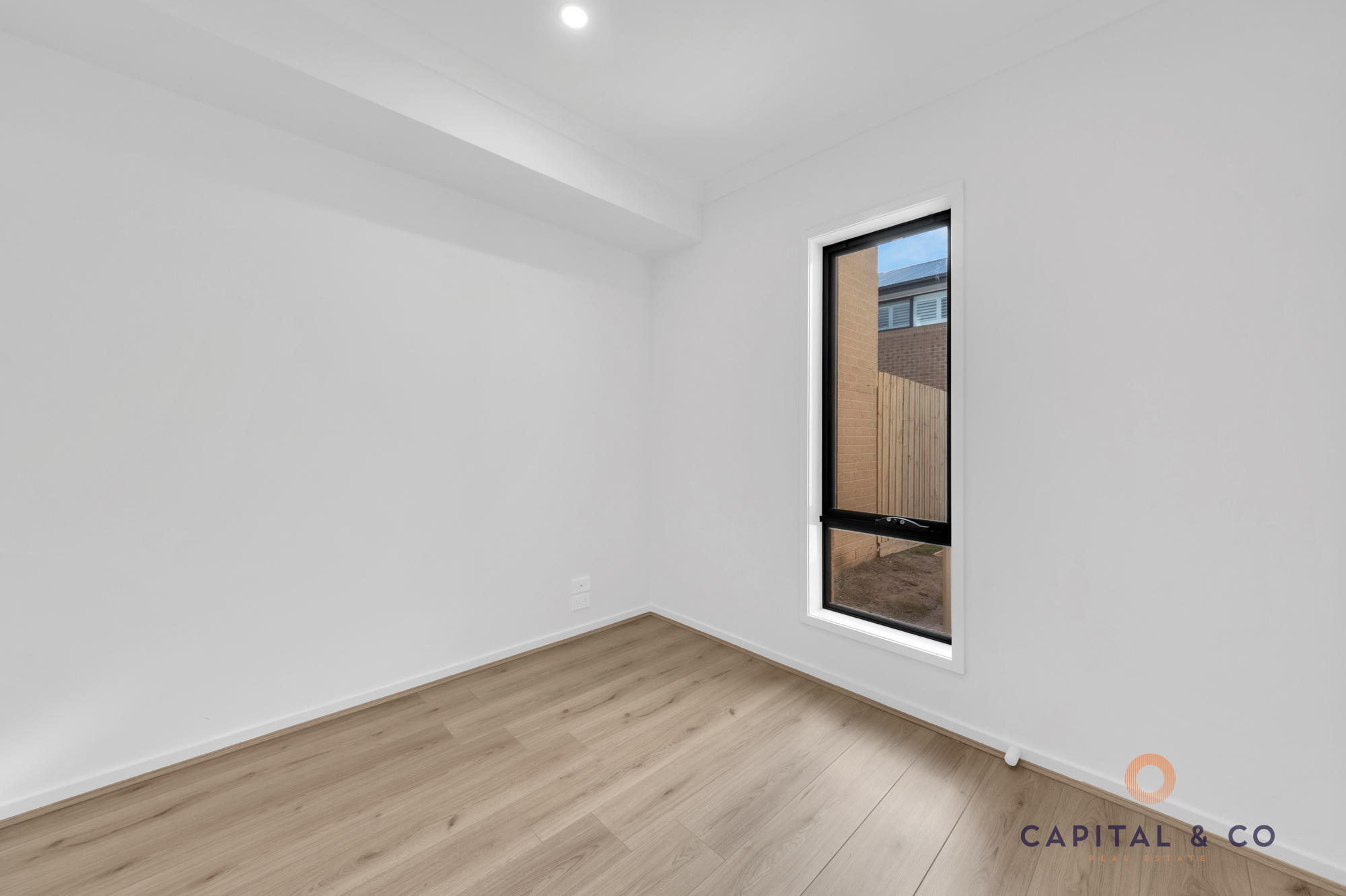 16 ROSEBURN AV, MICKLEHAM VIC 3064, 0房, 0浴, House