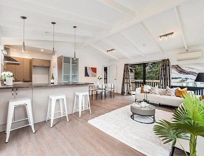 2/104 Ocean View Road, Hillcrest, North Shore City, Auckland, 4房, 2浴, 独立屋