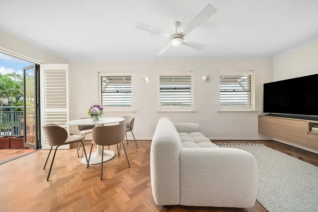 Birchgrove 2બેડરૂમ Stylish Apartment with Large Entertainment Balcony