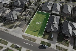 7 Spearmint Boulevard, Manor Lakes
