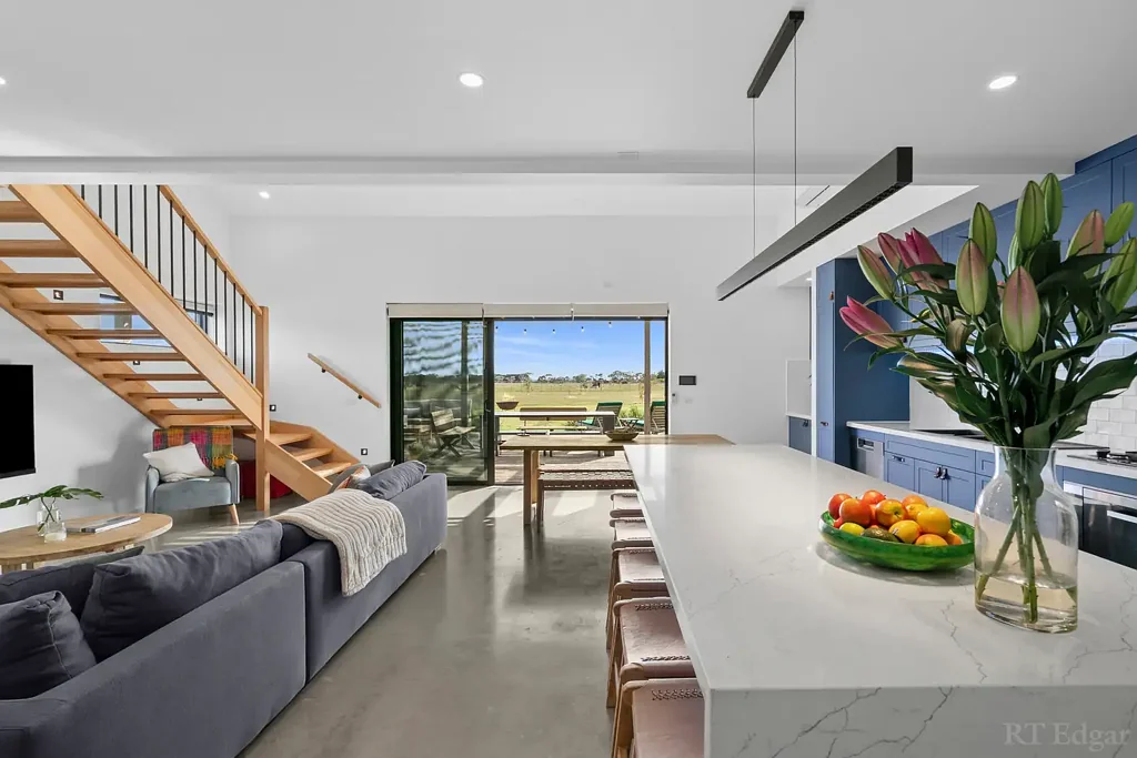 Connewarre 3 Bedroom Coast-Meets-Country Dream on 60-Acres