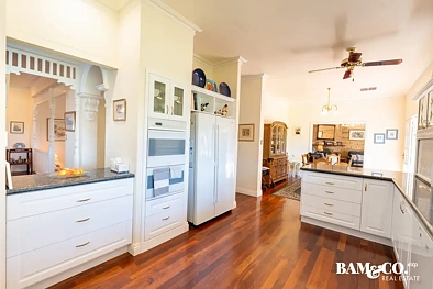 101 Golfview Place, Gnangara, WA 6077, 6 chambres, 3 salles de bain, House