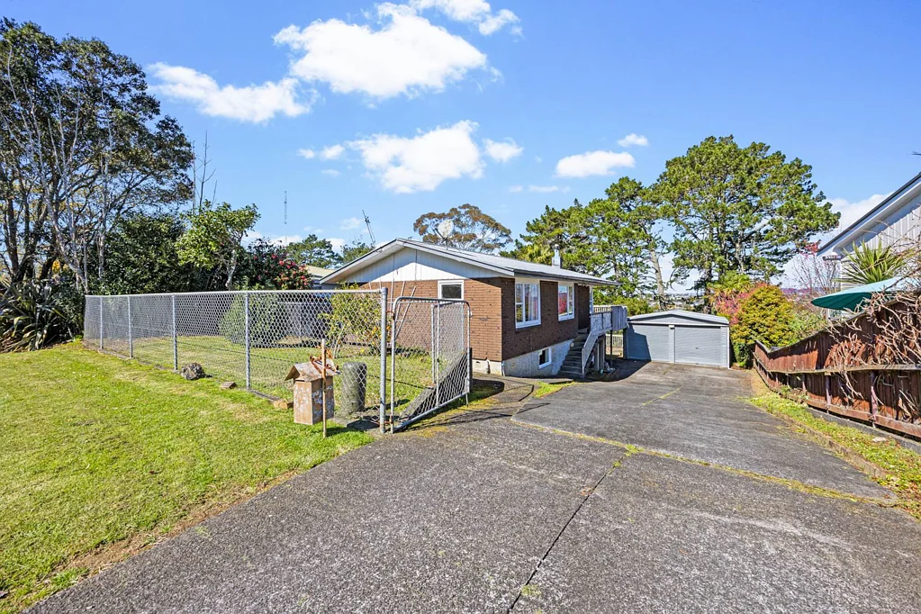 45 Hartley Terrace, Massey, Waitakere City, Auckland