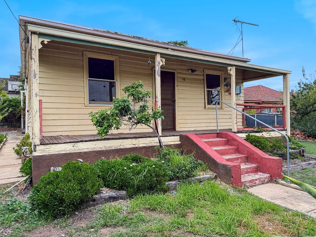 18 Goldsmith Street, Maryborough, VIC 3465