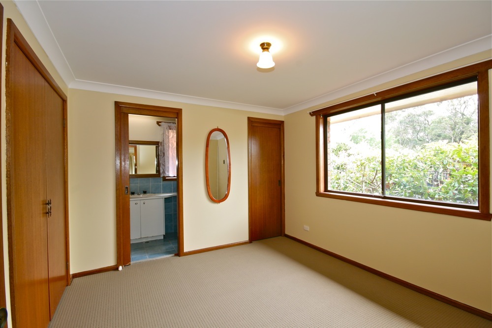 76 BATE ST, WENTWORTH FALLS NSW 2782, 0 Kuwarto, 0 Banyo, House