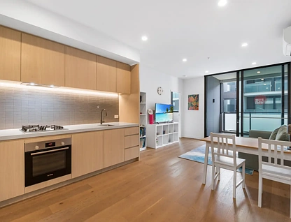 411/20 Lomandra Drive, Clayton South, South East Melbourne, 2 phòng ngủ, 1 phòng tắm, Apartment