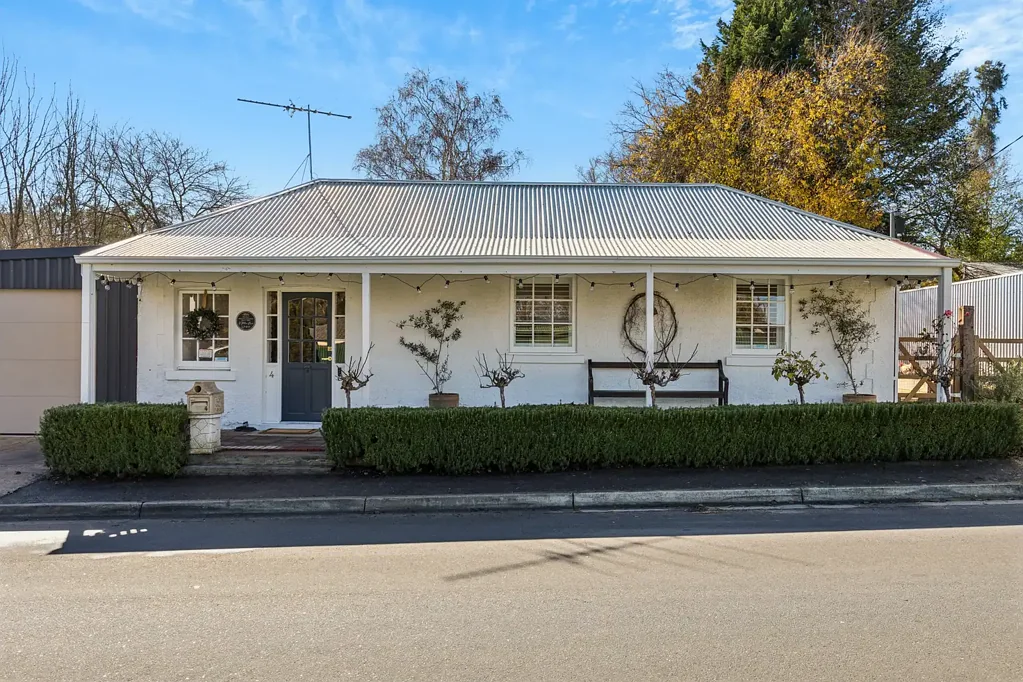 Woodside 4房  c1880's Character Cottage