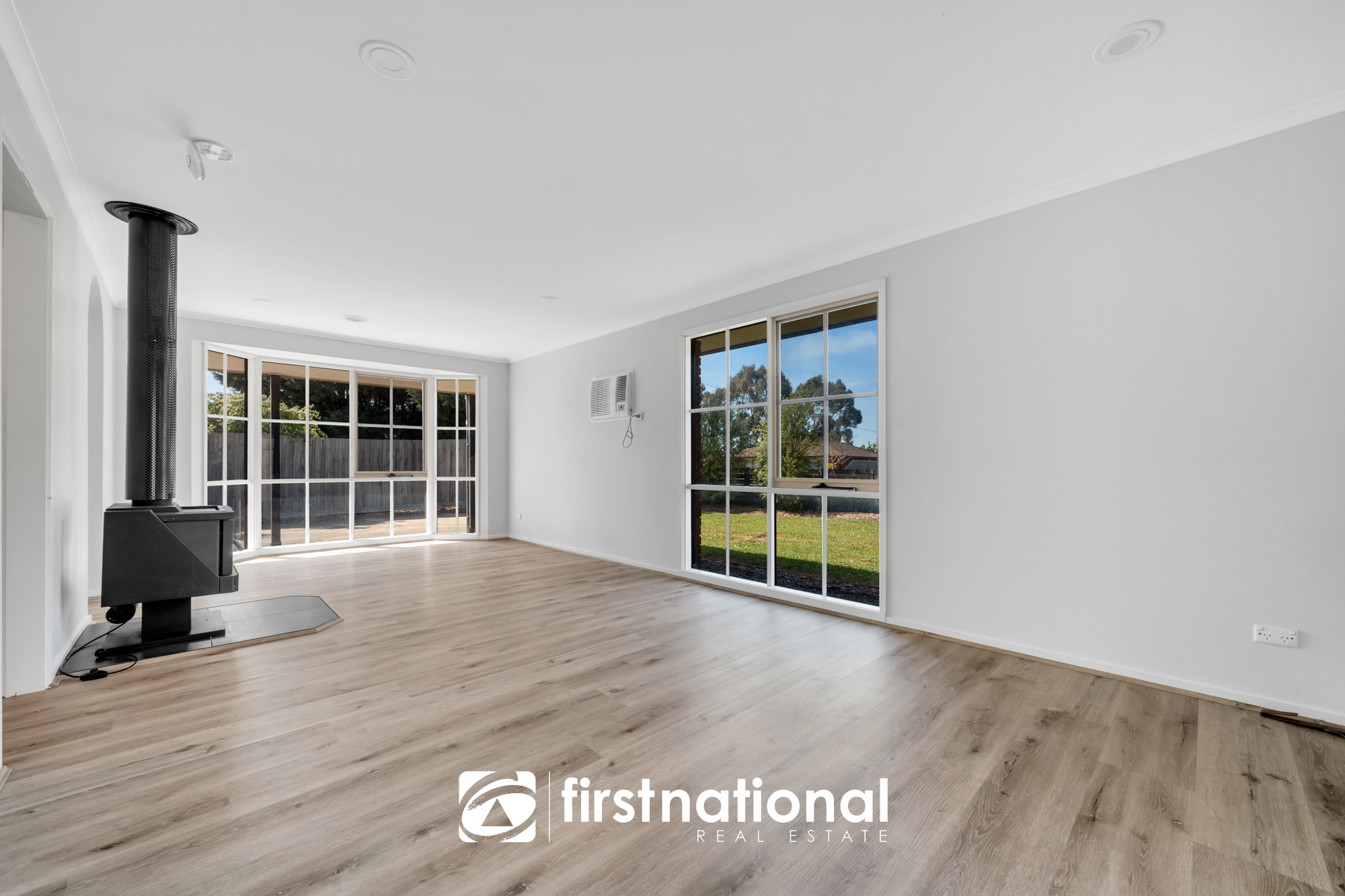 14 CAMERON WAY, PAKENHAM VIC 3810, 0房, 0浴, House