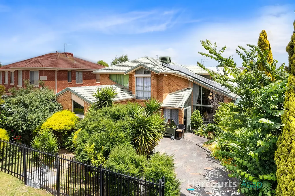 Narre Warren South 4房 宽538㎡优地 4卧附全卫 3厨 entertain 中央冷暖 壁炉 户外凉亭 双车库 安全隐私 封闭花园 购物学校近 交通便利 Triple living next to Casey Central!