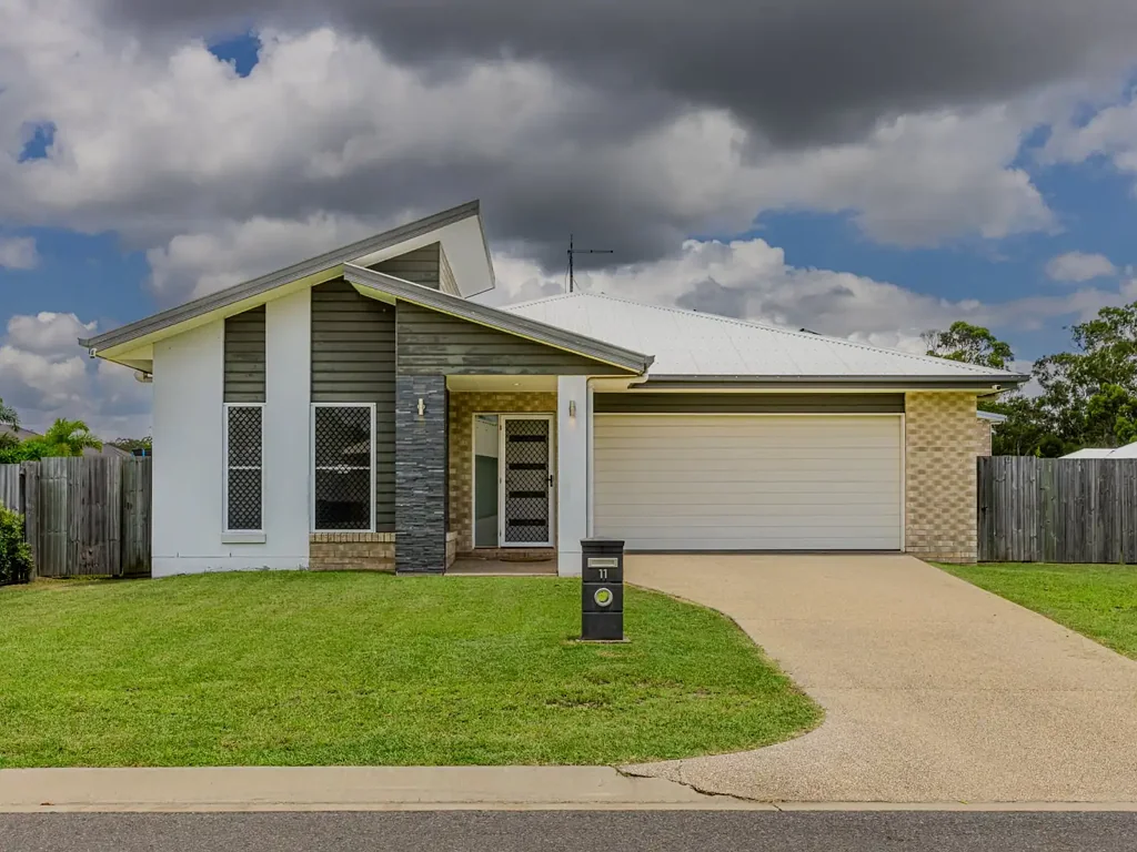 11 Sundew Street, New Auckland, QLD 4680