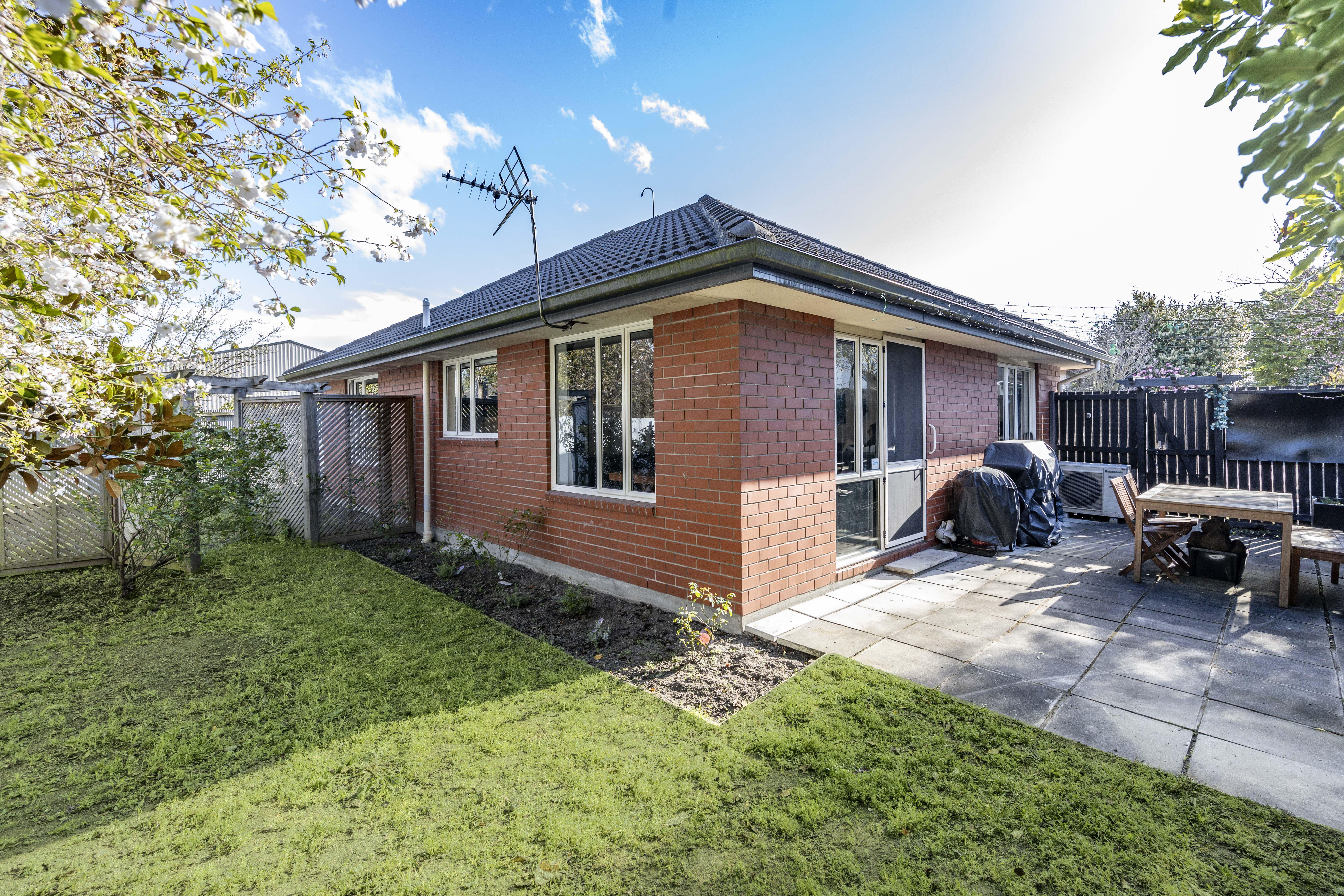 2/74 Russley Road, Russley, Christchurch, 2 Kuwarto, 0 Banyo, House