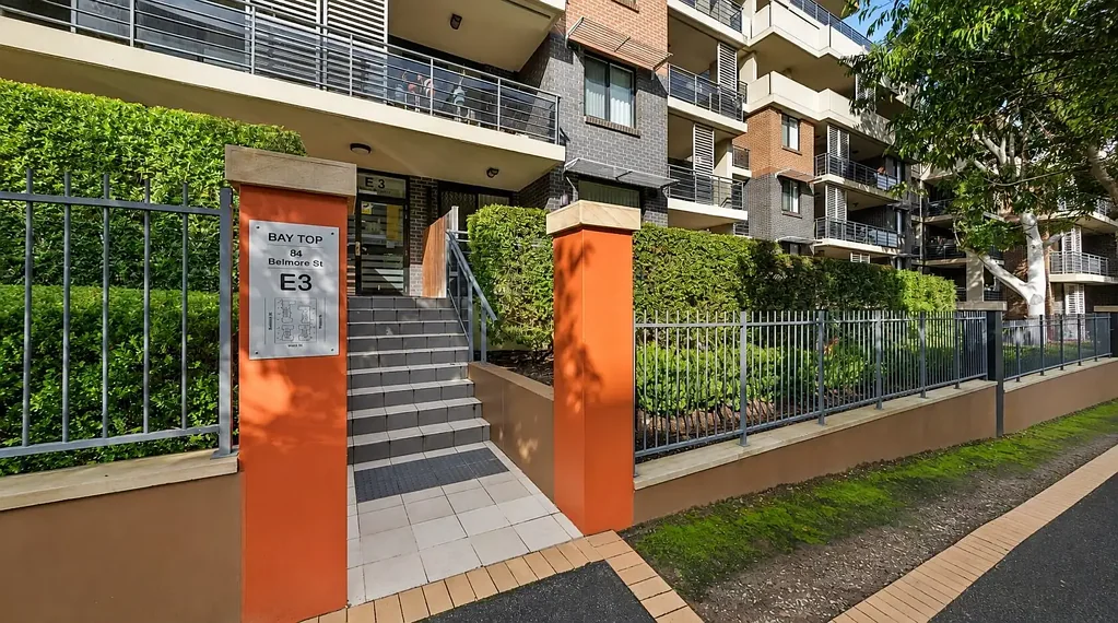 Modern Apartment in Prime Ryde Location