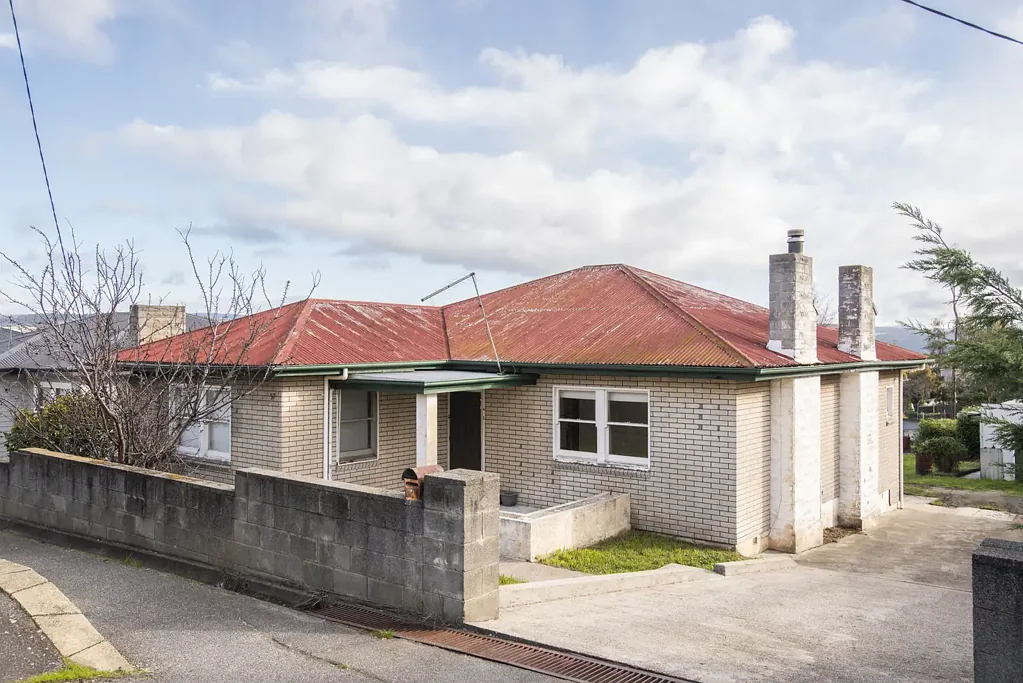 Newnham 4房  Invest, Develop or Renovate
