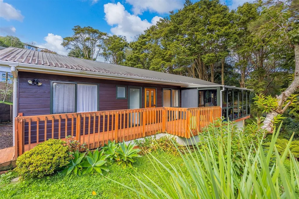 Three bedrooms house at Birkenhead