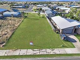 59 Banks Drive, Bowen