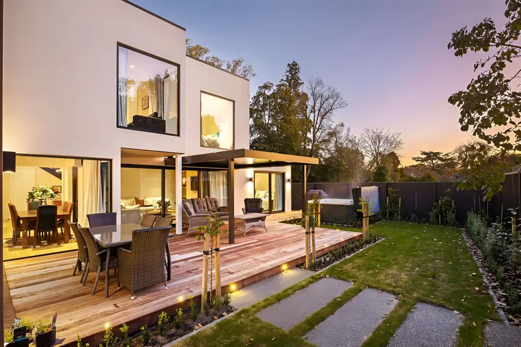 Fendalton 5Kwarto Now Priced at $2,795,000!