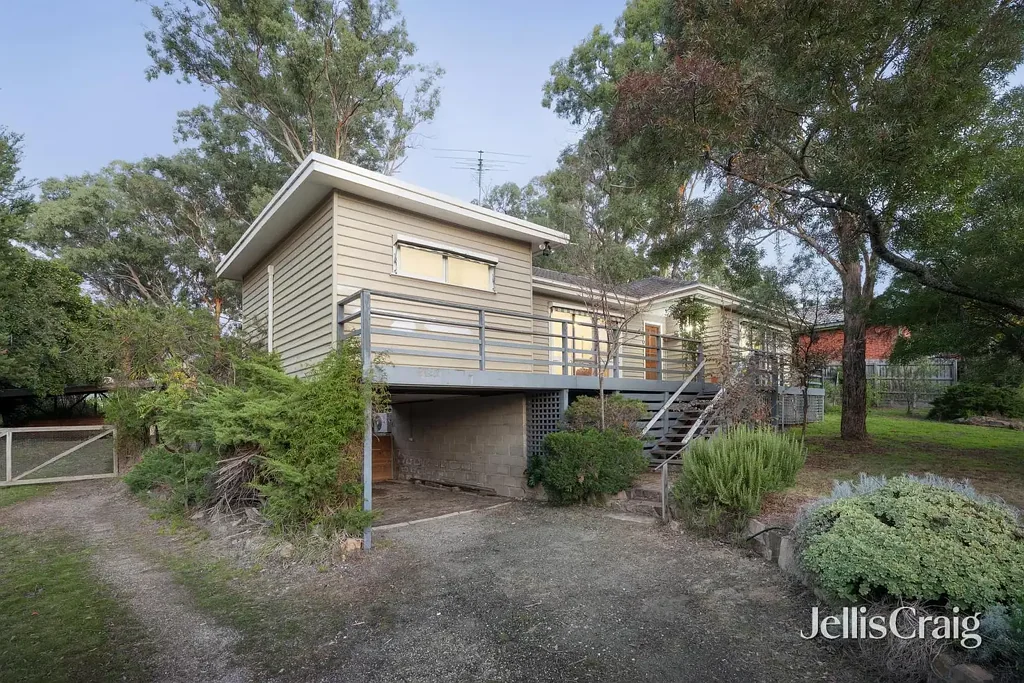21 Andrews Street, Eltham, VIC 3095