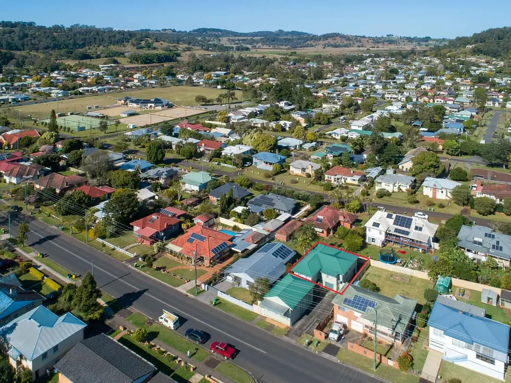 East Lismore 4Zimmer "Lizzy" Generous Sized Living In A Fabulous Location!