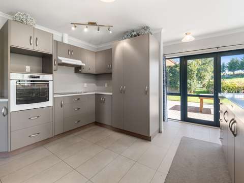 Halcombe  Modern Family Lifestyle