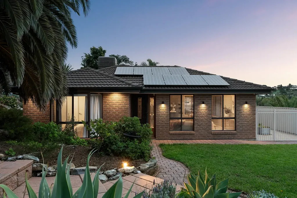 Sheidow Park 3房  Renovated, Private, and Perfect