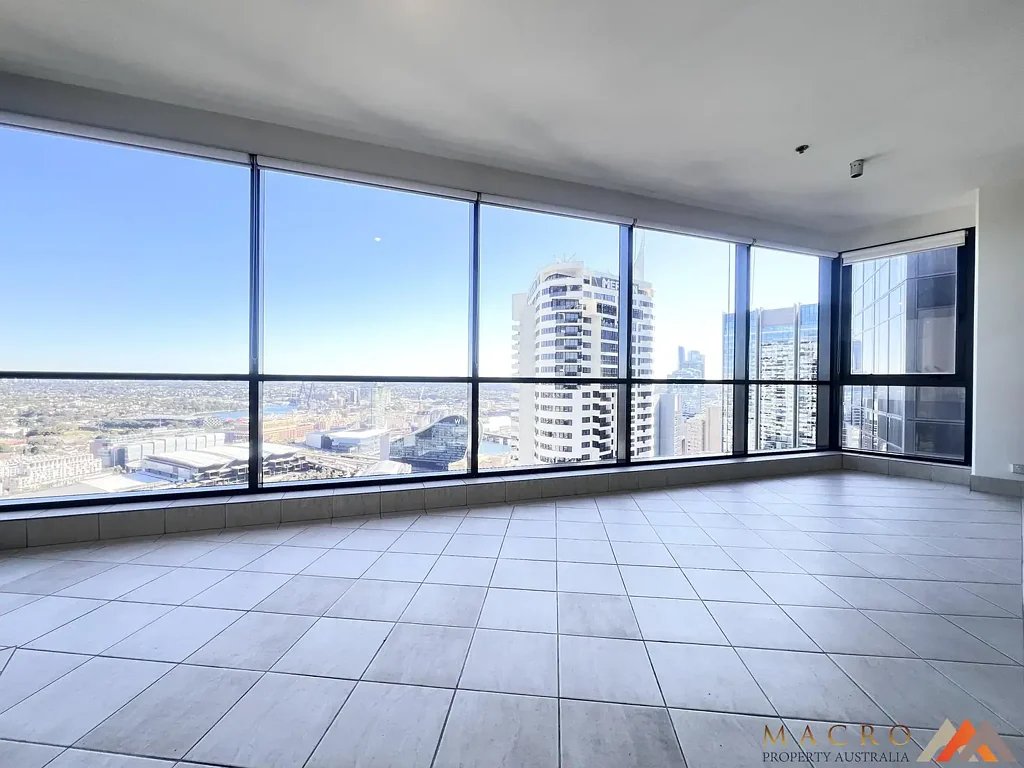 Luxury Sky-High Living in World Tower - Spectacular Views