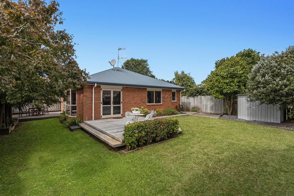 Whakatane 3ห้องนอน A Royal Choice on King Street